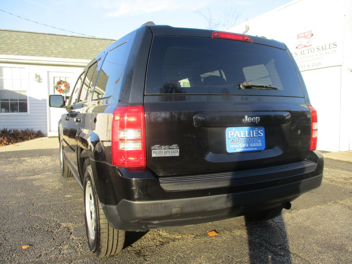 2016 Jeep Patriot (1C4NJRBB3GD) , AUTOMATIC transmission, located at 540a Delsea Drive, Sewell, NJ, 08080, (856) 589-6888, 39.752560, -75.111206 - Photo#4